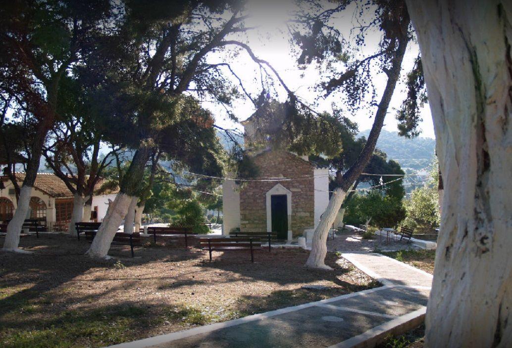Γραφικό το εκκλησάκι του Άγιος Δημήτριος (Σαρωνικού)στο Κορωπί