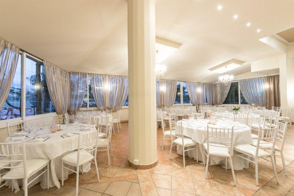 Αίθουσες γάμου στην Αθήνα Crown Hall